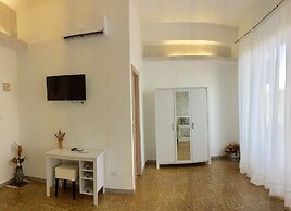Central House
