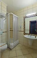 Yucelen Otel