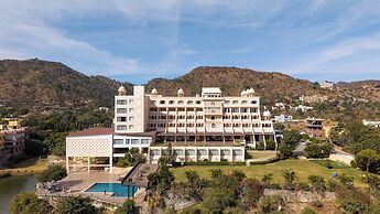 Via Lakhela Resort & Spa