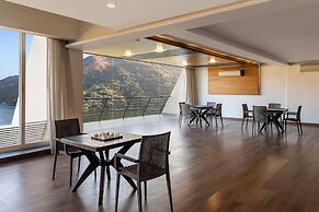 Via Lakhela Resort & Spa