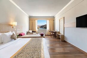 Via Lakhela Resort & Spa