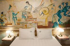 Leda suites