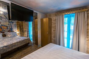 Leda suites