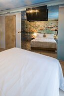 Leda suites
