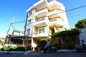 Bonapart Hotel