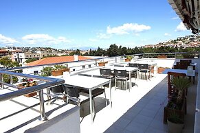 Bonapart Hotel