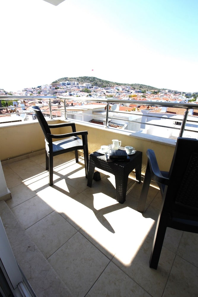 Bonapart Hotel
