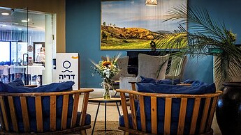 Daria - Authentic Israel Experience