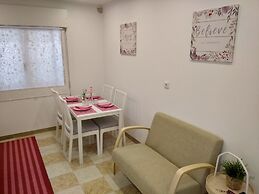 Oriente DNA Studios & Rooms