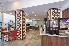 Marcello Hotel