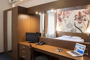 Hotel Diter