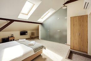Old Town Trio Hotel
