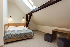 Old Town Trio Hotel