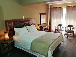 Africlassic River Lodge- Rivonia