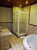Africlassic River Lodge- Rivonia