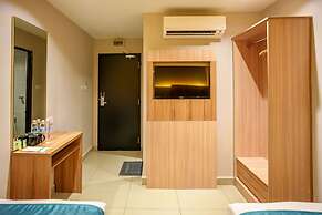 Alaxis Hotel