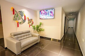 Alaxis Hotel
