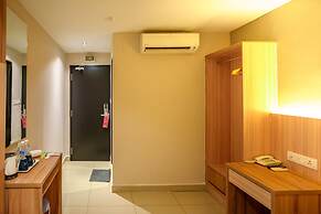 Alaxis Hotel