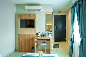 Alaxis Hotel