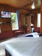 Baan Suan Hill Resort
