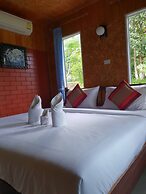Baan Suan Hill Resort
