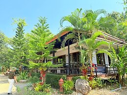 Baan Suan Hill Resort