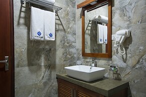 Ceyloni City Hotel