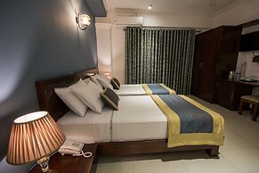 Ceyloni City Hotel