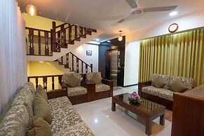 Ceyloni City Hotel
