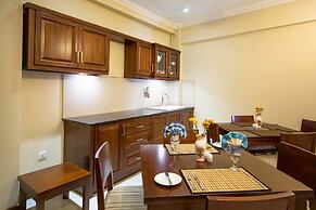 Ceyloni City Hotel