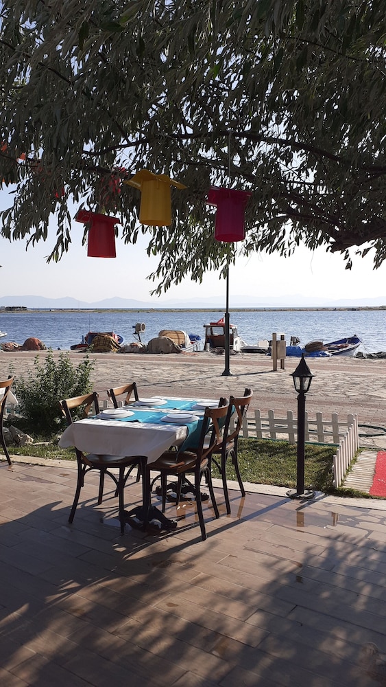 Ra Otel