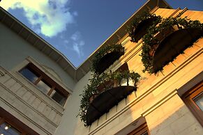 Ra Otel