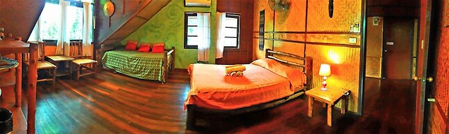 Shanti Lodge Phuket