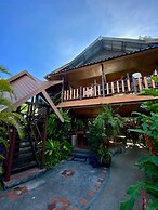 Shanti Lodge Phuket