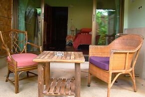 Shanti Lodge Phuket
