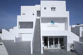 May Seven Santorini