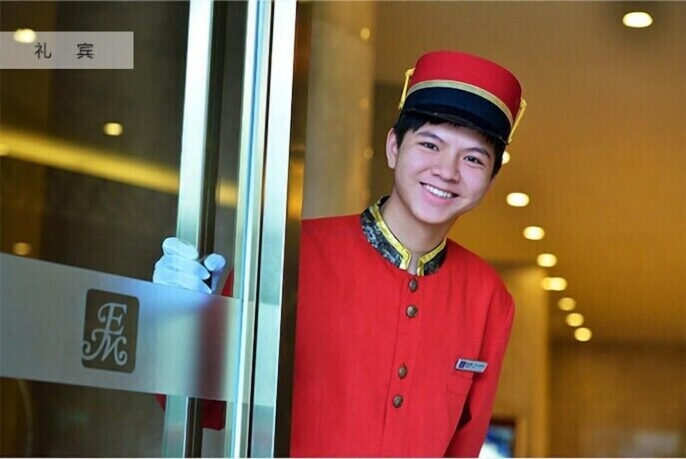 Excemon Cixi Guomai Hotel