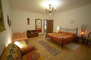 B&B Arabesque