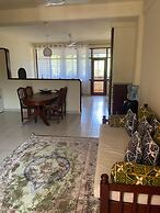 Qua Bruce Apartment