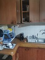 Qua Bruce Apartment