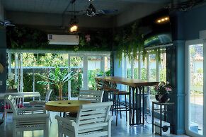 Nora Bukit Hotel