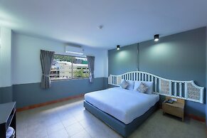 Nora Bukit Hotel