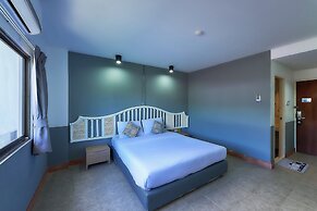 Nora Bukit Hotel