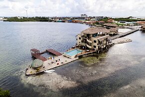 Lina Point Belize Overwater Resort