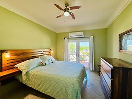 Lina Point Belize Overwater Resort