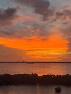 Lina Point Belize Overwater Resort