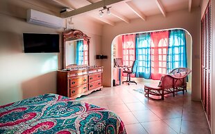 Flamboyant Villa