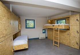 Des Arts- Guesthouse - Hostel