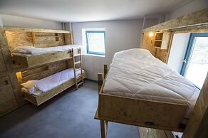 Des Arts- Guesthouse - Hostel
