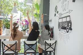 LIS Hotel
